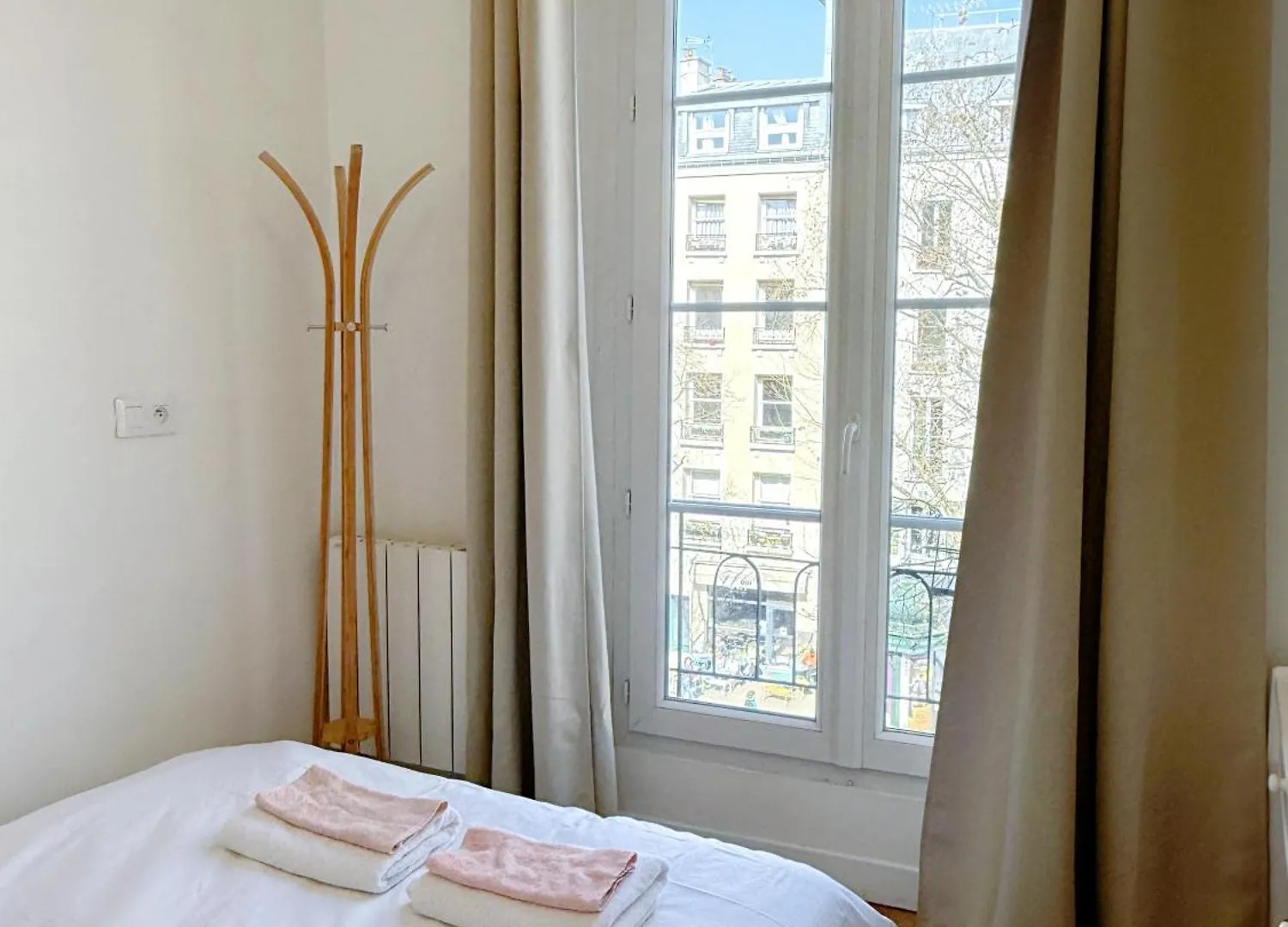 5 People Apt Centre Paris 3Em In Meslay Marais 0*,